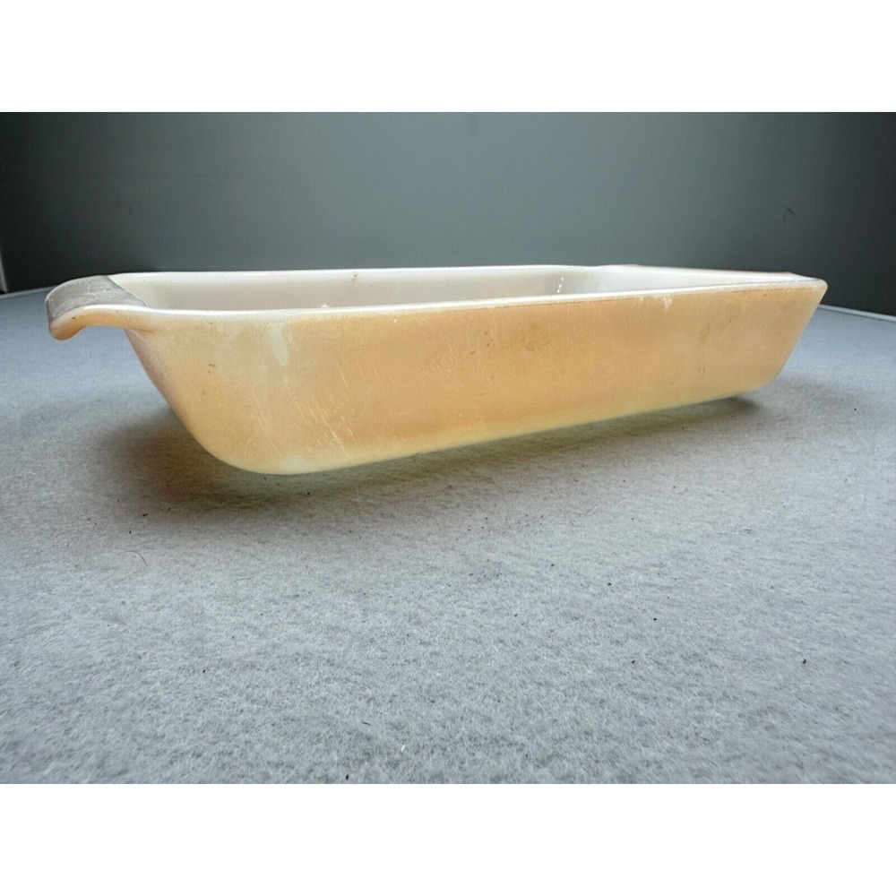 Anchor Hocking Fire King Peach Lustre 1.5 QT Rect. Casserole Baking Dish 432